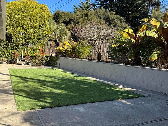 3rd image of 726 Arbol Verde St