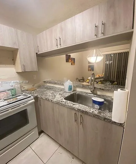 14148 SW 93rd Ln #14148 — Photo 3