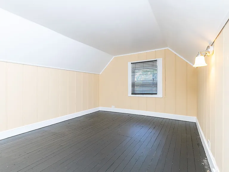 7210 Bellefontaine Ave — Photo 16