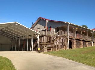 71 Clover Rd, Arab, AL 35016