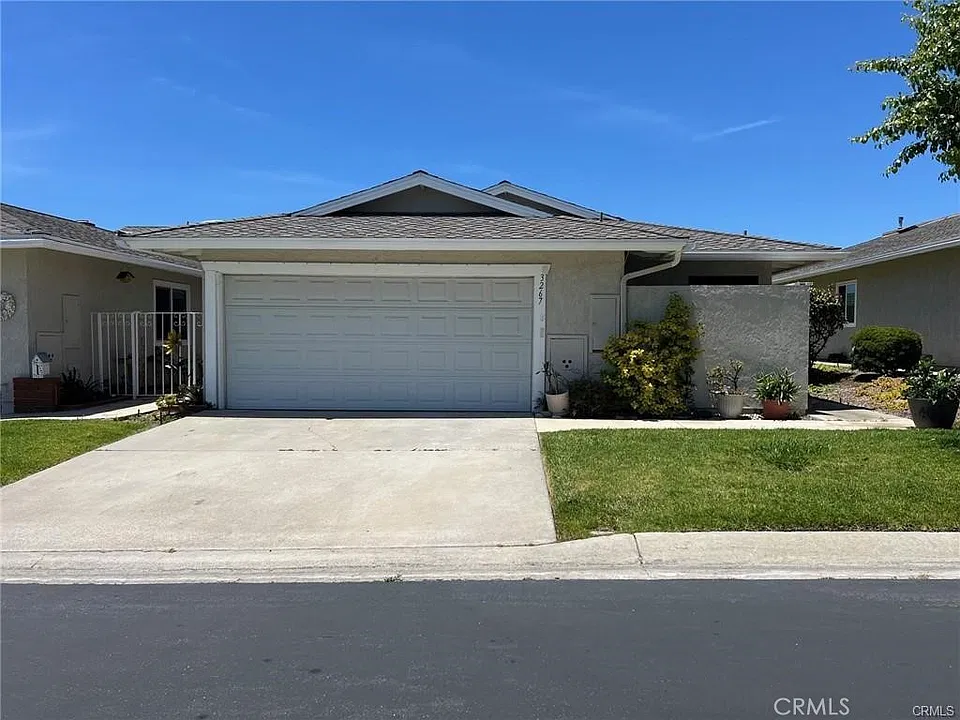 3267 Paseo Gallita