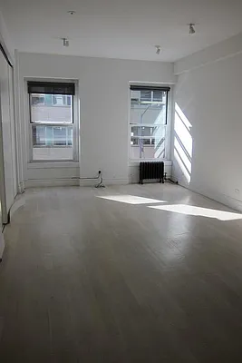 Rented by Triumph Property Group | media 9