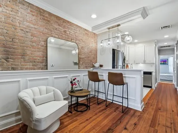 355 7th Street image 1 of 15