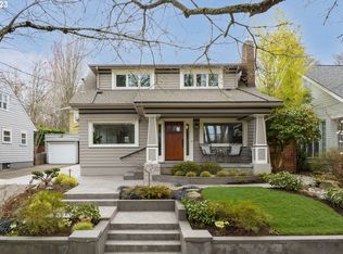 738 NE Floral Pl, Portland, OR 97232