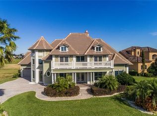 17825 Live Oak Dr, Tavares, FL 32778