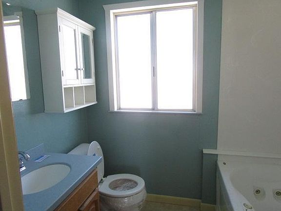 Unit 1 Bathroom