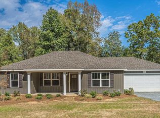 555 McNeill Rd, Southern Pines, NC 28387