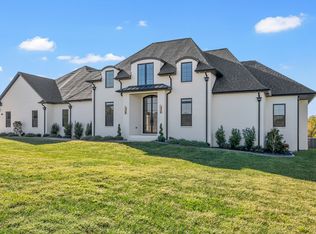 1914 Hickory Point Rd, Clarksville, TN 37043