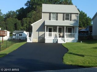 8305 Circle Dr, Lusby, MD 20657