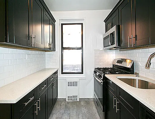 Rented by SW Queens Mezzanine | media 16