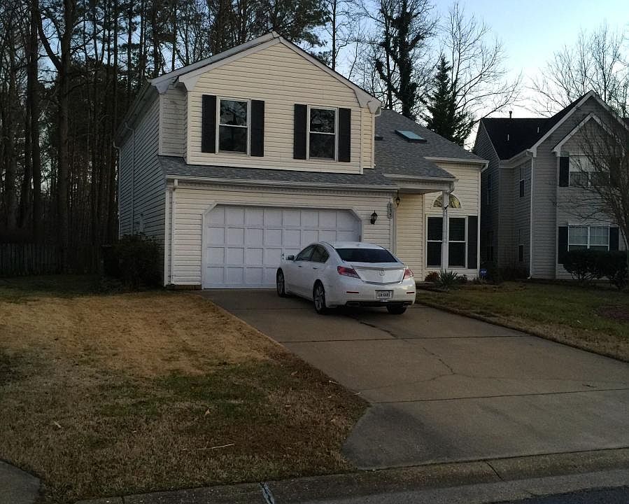 1st image of 235 Judith Cir