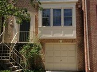 8402 Millwood Dr, Springfield, VA 22152