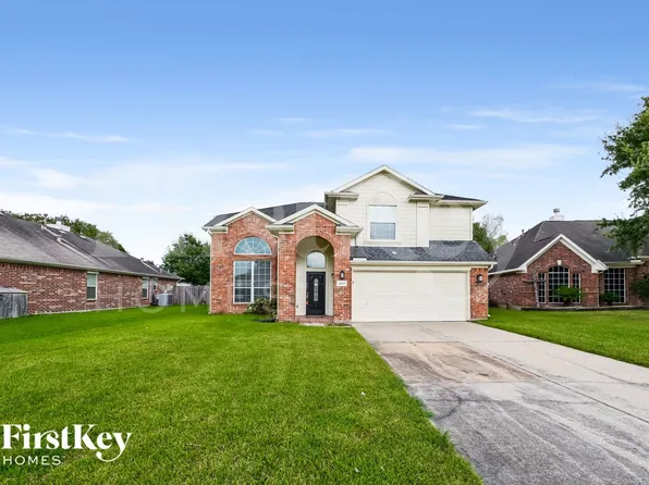 8008 Blue Jay St, Baytown, TX 77523
