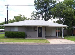 706 E 3rd St, Georgetown, TX 78626