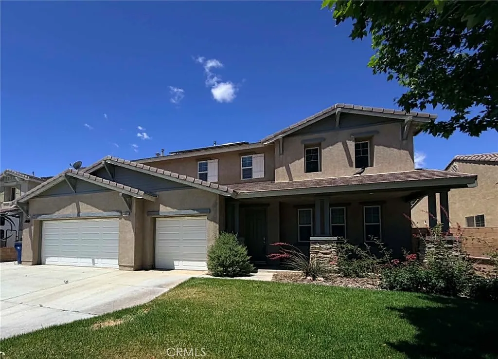 6 bed, 3421 sqft, $5,000 — Photo 1