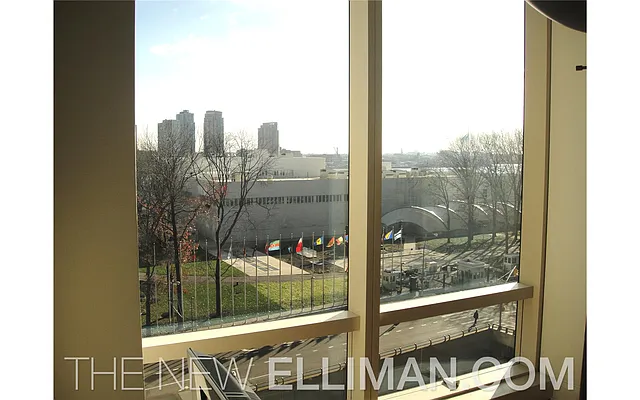 Rented by Douglas Elliman | media 35