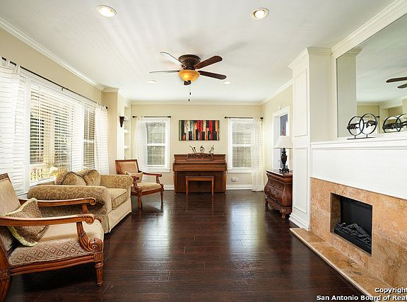 5th image of 615 Imlay St