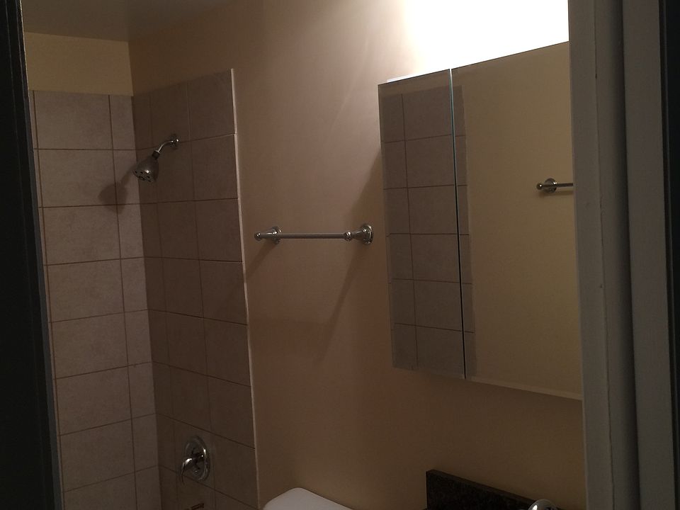1st image of 508 Brookside Dr APT C