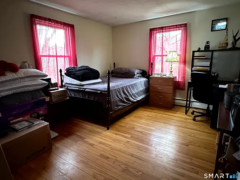320 Halls Hill Rd — Photo 16