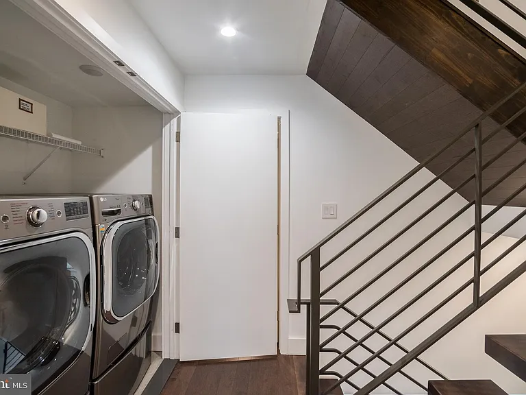 1343 S Garnet St — Photo 19