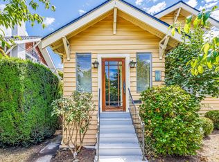 5036 7th Ave NE, Seattle, WA 98105