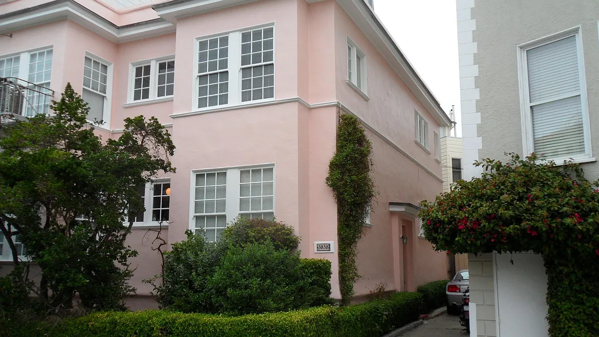 Building Photo - 3838 Scott St #3