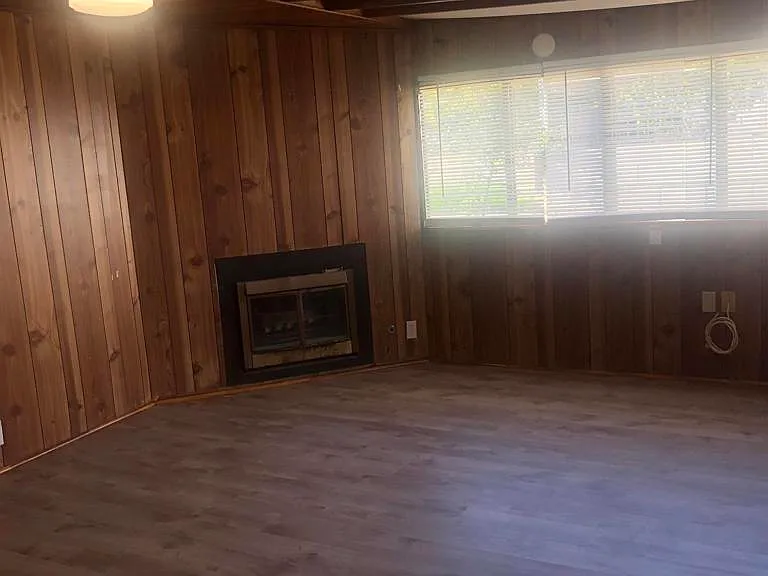 3535 Helix St — Photo 19