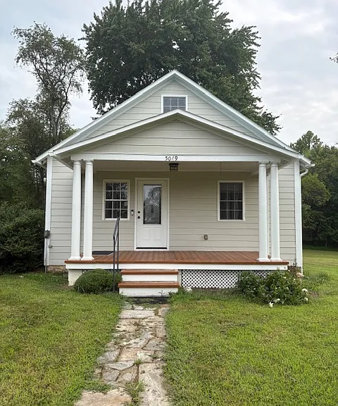 5049 Fairview Ln — Photo 15