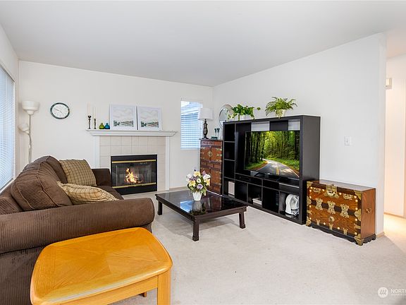 5th image of 6309 91st Street E