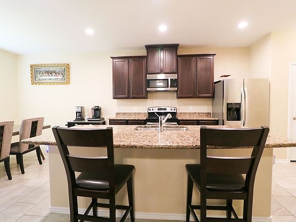 5th image of 1519 Port Seattle Dr