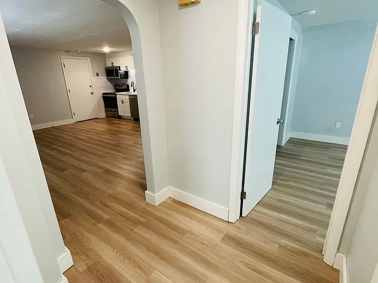 153 W Boylston St — Photo 5