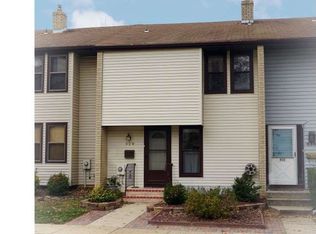 829 Jamestown Rd, East Windsor, NJ 08520