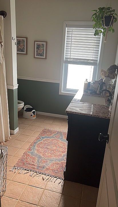 2nd image of 30471 Bayview Dr