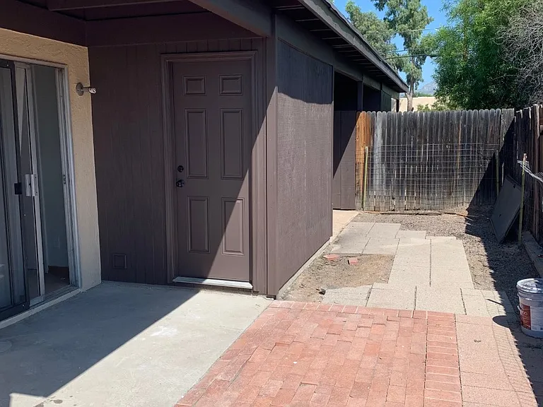 3308 E Presidio Rd — Photo 10