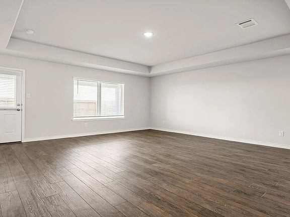 5th image of 2413 Texas Ash Way