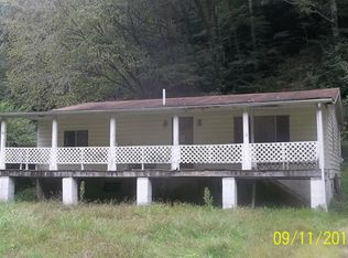 710 Short Creek Rd, Hyden, KY 41749