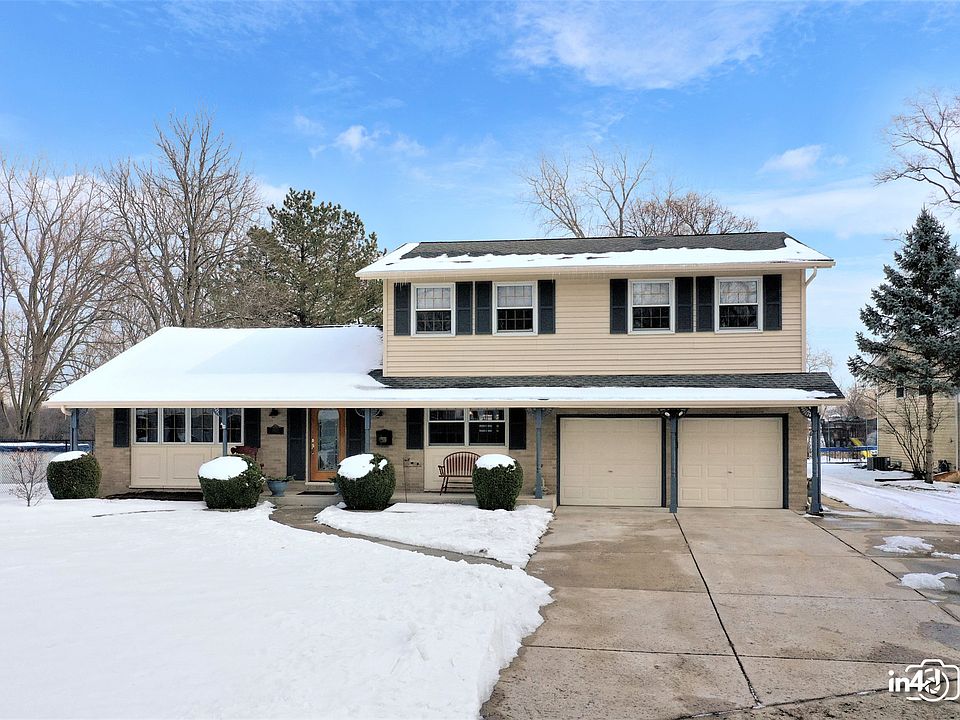 1st image of 1329 E Sanborn Dr