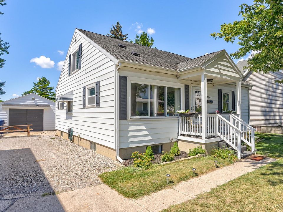 2504 Garfield Ave, Bay City, MI 48708 Zillow