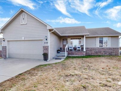 2109 Thompson Dr, Junction City, KS, 66441