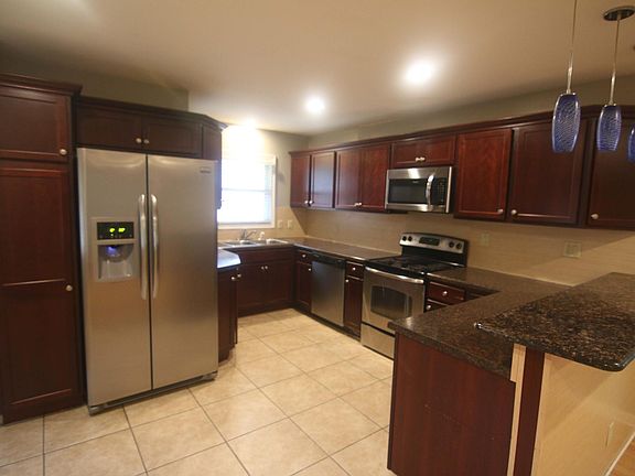 2nd image of 1109 Harmon Ave