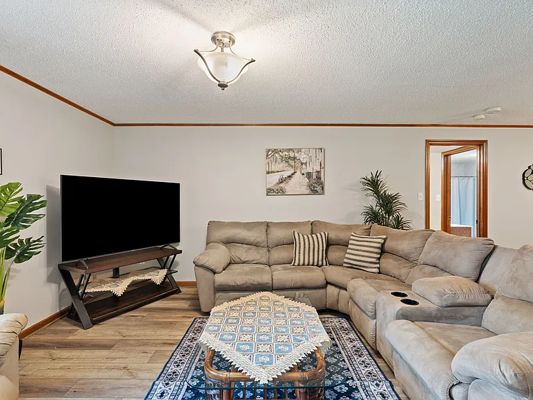 Huntington Woods Dr — Photo 6