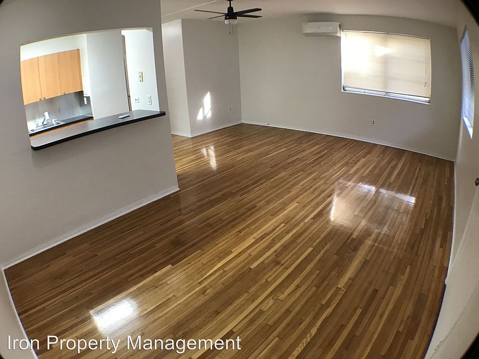1st image of 218 Phoenetia Ave APT 6