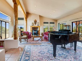 36 Shilo Rd, Santa Fe, NM 87508