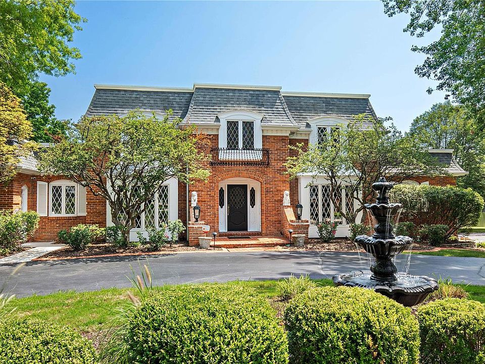 1st image of 252 Ladue Lake Dr