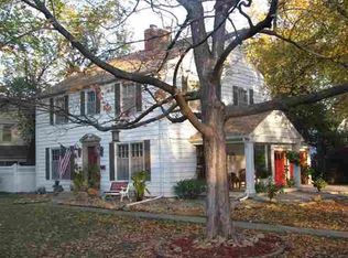 3204 SW 17th St, Topeka, KS 66604