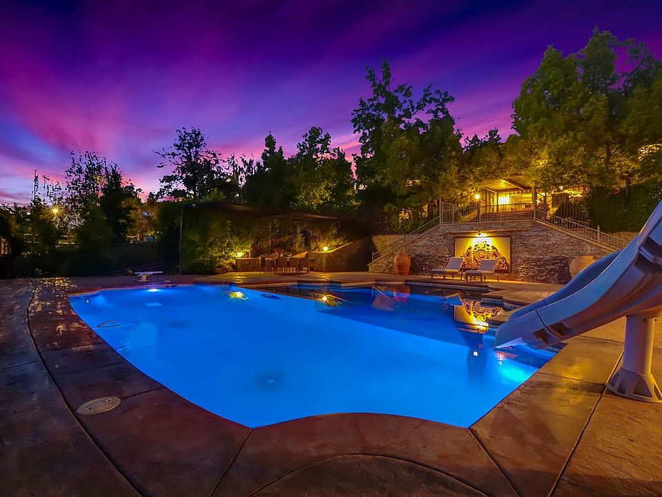 1st image of 16510 Southridge Dr