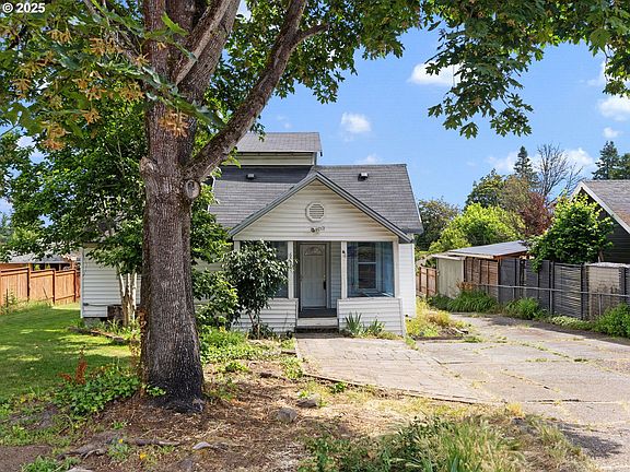 5th image of 6555 Lowry Dr