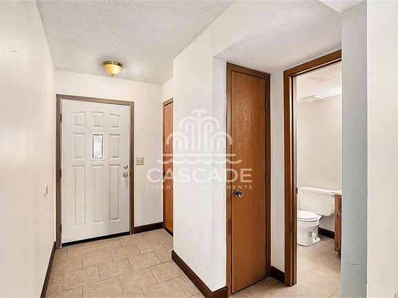 3rd image of 3510 NE Independence Ave