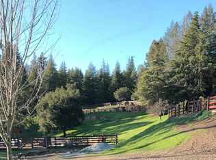 17123 Laurel Rd, Los Gatos, CA 95033