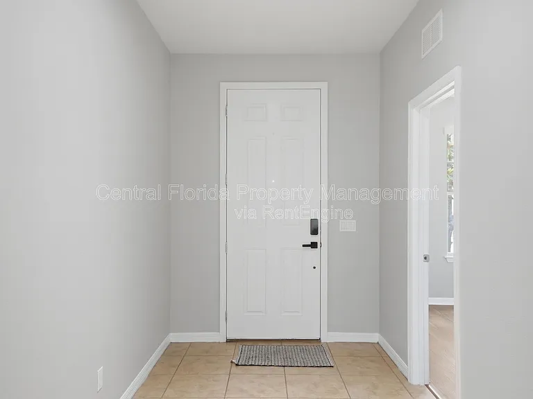 2772 Mead Ave — Photo 5